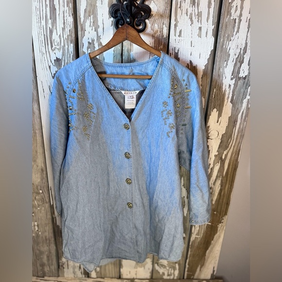 Alexa Em Studded Denim Button up Size Medium vintage   Gold buttons & embellish - Picture 5 of 8